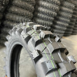 ยางมอเตอร์ไซค์สำหรับแข่งแบบเอนดูโร่ รุ่น 754 ลายดอกยาง <span class=keywords><strong>120</strong></span>/90-18 <span class=keywords><strong>120</strong></span> 90 18 ขายส่ง ขนาด <span class=keywords><strong>120</strong></span>/90/18 - Product Image 3