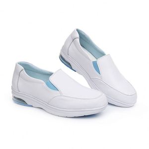 Chaussures d'infirmière en cuir à talon compensé respirantes et antidérapantes pour femmes, confortables avec coussin d'air, idéales pour le printemps, l'été et l'automne (vente en gros) - Product Image 1