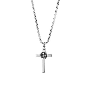 Collier Pendentif Croix Ankh en Acier Inoxydable Argenté Vintage Personnalisé pour Hommes - Product Image 5