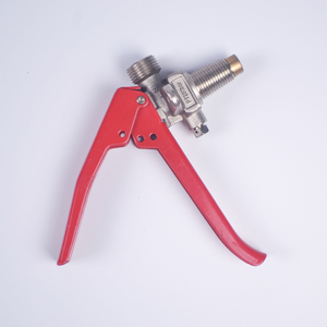 قطع غيار ذات ضغط عالٍ/صمام ثاني أكسيد الكربون ذو ضغط عالٍ/صمام من طراز (<span class=keywords><strong>co2</strong></span>)/صمام من طراز (<span class=keywords><strong>co2</strong></span>) ذو ضغط عالٍ ، تعمل بقطع غيار على شكل حرف ، كما أنها مزودة بأداة قياس الضغط العالي ، كما أنها مزودة بأداة قياس الضغط العالي ، كما أنها مزودة بقطع غيار خاصة بالسيارات - Product Image 6