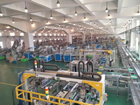 Ligne de production entièrement automatique de détonateurs électroniques avec traitement des fils de connexion, pour dynamitage minier industriel avec composants d'allumage