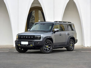 Jetour Traveler C-DM (Shanhai T2) 2025 Edición Extendida 206km XWD 7 Plazas 2399 L de Combustible Ideal para Todoterreno/Ciudad/Autopista/Familia - Product Image 1