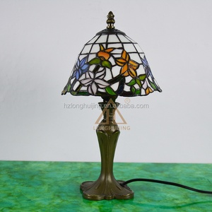 Lámpara de Mesa Tiffany de Vidrio Teñido Europeo de 8 Pulgadas LongHuiJing, Hecha en China - Product Image 2
