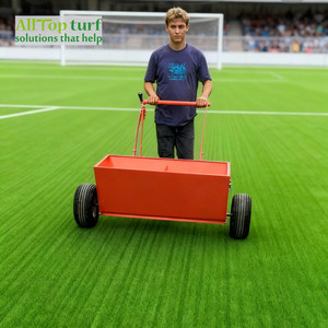 เครื่องร่อนทรายและยาง ALLTOP TURF สำหรับการหว่านวัสดุเติมเต็ม (ทรายและเม็ดยาง) บนหญ้าเทียม 100 ลิตร - Product Image 5