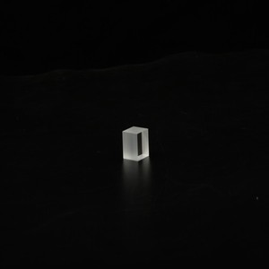 Haoxuan Prisme Cube Diviseur de Faisceau Personnalisé 50/50 avec Revêtement Matériel Personnalisable pour Instruments Optiques <span class=keywords><strong>Laser</strong></span> Service OEM/ODM - Product Image 3