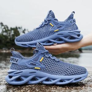 Zapatillas Deportivas de Malla Ultraligeras para Hombre, Verano 2026, Transpirables, Casuales, para Correr - Product Image 1