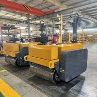 Rouleau vibratoire diesel certifié CE EPA de 0,5 tonne, largeur 700 mm, double tambour avec engrenage pour compacteur d'asphalte, forte puissance de fouillisement