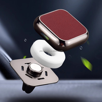 Diffuseur de parfum décoratif en métal pour voiture, ornement aromathérapeutique à clipser sur grille d'aération