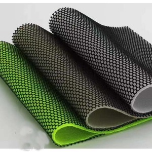 China Lieferanten 100% Polyester 3-4mm 3d Air Mesh Stoff für Stuhl kissen, medizinische Matte, Sportschuhe - Product Image 1
