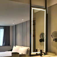 Miroir LED intelligent en verre avec cadre en aluminium/fer, durable, résistant à l'eau, installation murale/autonome pour usage domestique et commercial