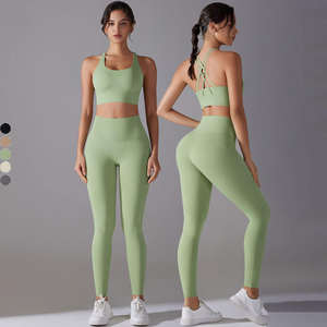 Ensemble 5 pièces de vêtements de sport pour femme grande taille : soutien-gorge de yoga respirant à bretelles croisées, leggings de sport unis pour la course et le fitness - Product Image 1