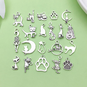 จี้แมวโลหะผสมเงินโบราณ รูปทรงหลากหลาย อุปกรณ์ทำเครื่องประดับ DIY สำหรับสร้อยข้อมือและสร้อยคอ - Product Image 1