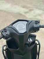Scooter Yamaha Shangling 125cc, moteur 4 temps d'origine, CDI automatique, freins à disque avant et arrière, barres anti-chute en plastique