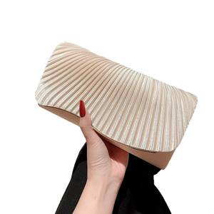 Sac à bandoulière brillant pour femme, élégant sac de soirée pour dames, sacs de créateur pour femmes, sac fourre-tout décontracté pour l'extérieur - Product Image 5