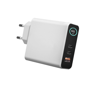 Cargador <span class=keywords><strong>GaN</strong></span> retráctil TFT de 60W de carga rápida con pantalla y adaptador Tipo-C para iPhone 16, 17, AVS Phone, OEM - ¡Novedad 2026! - Product Image 3