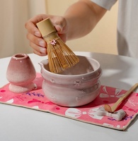 Service à thé Matcha en céramique violette de style japonais Bol de préparation Chawan Matcha traditionnel Design avec nœud papillon Ensemble Matcha à changement de four