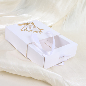 Sponge Liner Ribbon UV Matt <b>Lamination</b> Vanishing & Foil Printing Handled Gold Foil Embossed Corrugated Board Box - Product Image 3