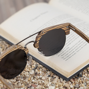 Gafas <span class=keywords><strong>de</strong></span> Sol <span class=keywords><strong>de</strong></span> Madera Estilo <span class=keywords><strong>Verano</strong></span> BOBO BIRD Recicladas, Montura Dorada, <span class=keywords><strong>Lentes</strong></span> <span class=keywords><strong>de</strong></span> Alta Calidad con Madera <span class=keywords><strong>de</strong></span> Zebra, Gafas <span class=keywords><strong>de</strong></span> Playa, Regalo Perfecto - Product Image 3