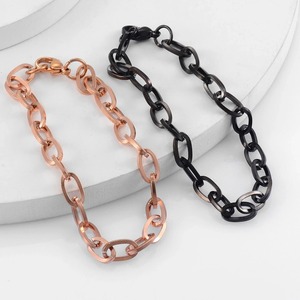 Bracelet en acier inoxydable pour femmes et filles, couleur or, maillons en chevrons, bijoux bohèmes - Product Image 1