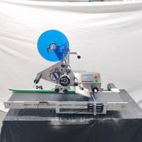 Machine d'étiquetage automatique de surfaces planes, contrôlée par PLC, haute précision, applicateur d'étiquettes autocollantes pour sachets, cartons, bouteilles plates