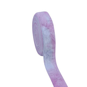 Nastro in Finta Pelliccia di Lusso 38mm - Morbido Tessuto Peluche per Accessori d'Abbigliamento, Fai-da-Te e Decorazioni Festive - Product Image 5