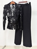 OUDINA 2026 Nouvelle Collection – Ensemble Deux Pièces Femme : Blazer et Pantalon en Maille Transparente Ornée de Paillettes Irrégulières et de Perles