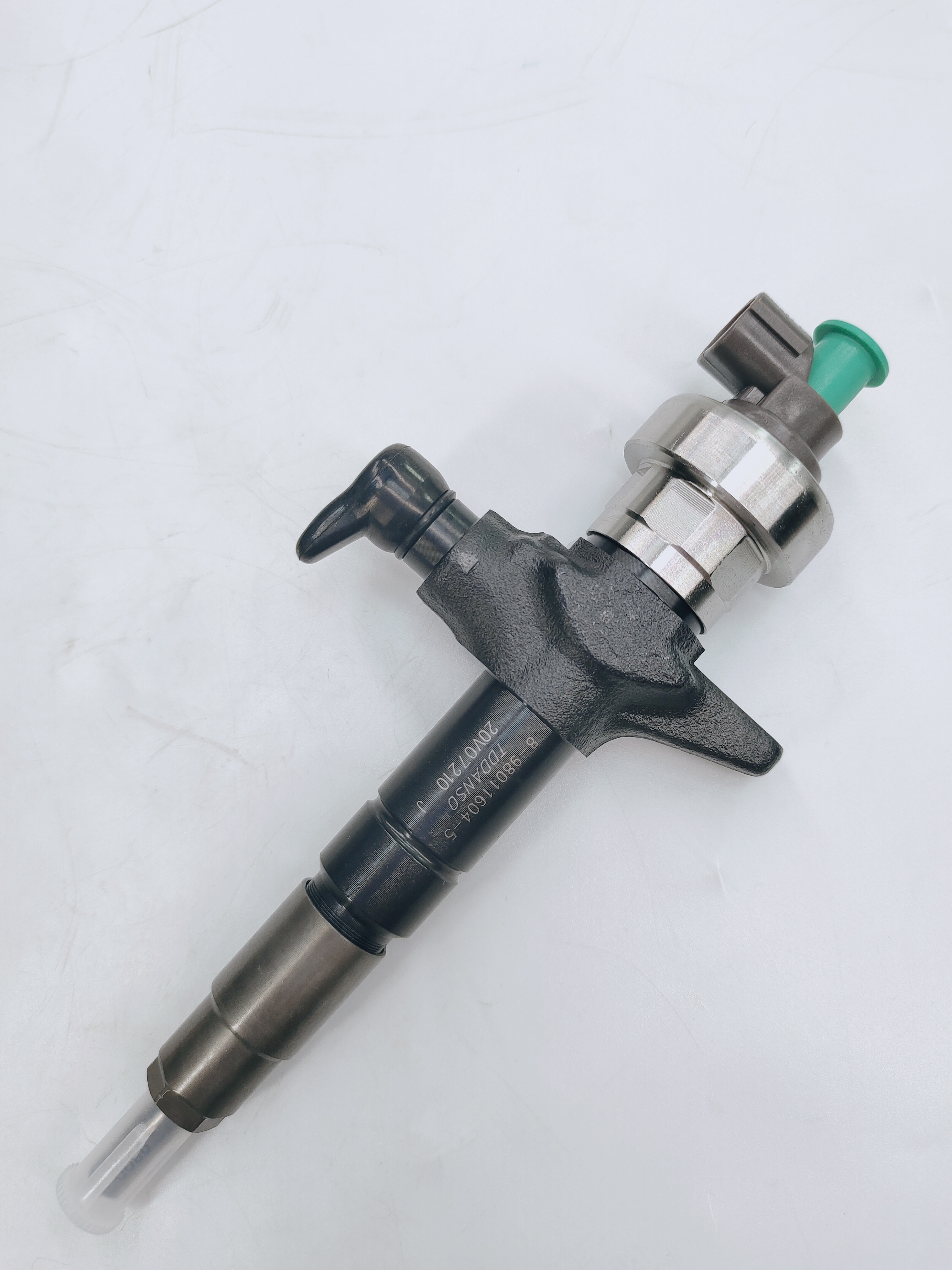 common rail injector 095000-6980 8-98011604-1 8-98011604-5 for ISUZU 4JJ1 Dmax 3.0L, HOLDEN RODEO RA HOLDEN ,COLORADO RC 2007