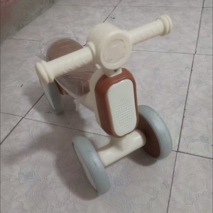 Vélo d'équilibre sans pédale pour bébé Nouveau modèle Vélo d'équilibre pour enfants Prix compétitif pas cher <span class=keywords><strong>Balance</strong></span> de vélo pour enfants - Product Image 5