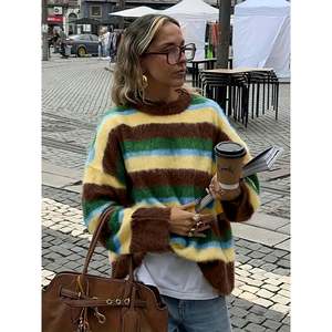 Suéter de Mujer para Invierno, Casual, de Punto con Rayas, Corte Holgado, Color Amarillo Marrón - Product Image 2