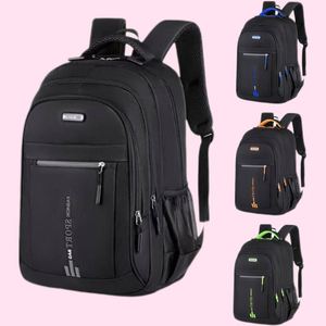 Sac de transport quotidien élégant, durable et imperméable en PU avec fermeture magnétique et doublure en polyester pour les environnements professionnels - Product Image 1