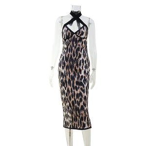 AliExpress Cross-border Moda Donna Nuovo Abito <span class=keywords><strong>Lungo</strong></span> Slim-fit Stile Vintage Trendy con Stampa Leopardata e Scollo all'Americana Effetto Snellente - Product Image 4