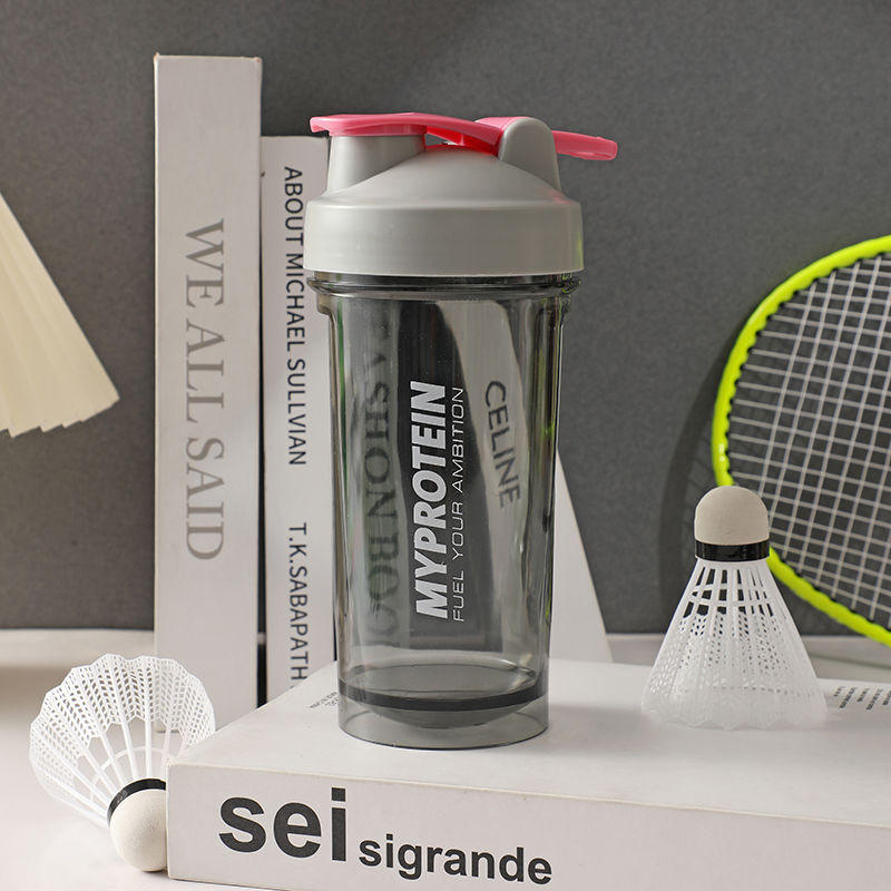 [แฟชั่นสีเทา]]