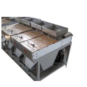 Máquina peladora de cacahuetes para quitar la piel roja de cacahuetes de alta capacidad industrial - Product Image 5