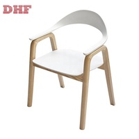 Luxe moderne En Plastique Chaise En Bois dinant la chaise