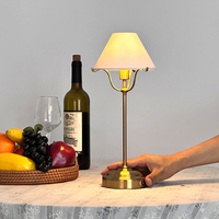 Lampe de bureau LED moderne en métal et tissu, batterie rechargeable, sans fil, abat-jour remplaçable, éclairage de lecture, chambre, mariage