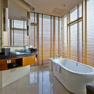 <span class=keywords><strong>Telecomando</strong></span> in legno persiane veneziane in legno <span class=keywords><strong>per</strong></span> finestre persiane in Pvc tende in legno - Product Image 6