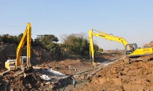 Excavadora Pequeña de 20T y 0.55cbm Marca LICHMACH Sinomach para Uso Agrícola, Motor Yanmar, Bomba Shimadzu, Sistema Completo, 1 Año de Garantía - Product Image 3