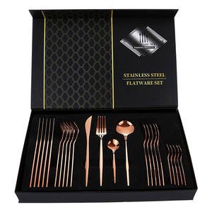 Offre Spéciale : Ensemble de Couverts Portugais Minimaliste en Acier Inoxydable, 24 Pièces, Poli Miroir, Plaqué Or (Couteaux, Fourchettes, Cuillères) - Product Image 6