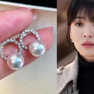 Boucles d'oreilles à clous tendance et élégantes en argent S925 avec perle ronde de 8-9 mm et support à ongles vide 21582 - Product Image 2