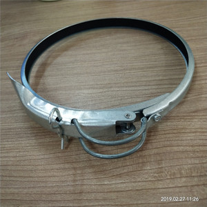 Abrazadera Galvanizada de Ajuste Rápido para Ductos de Borde Enrollado, Aplicada en Sistemas de Recolección de Polvo/Tuberías de Vacío - Product Image 4