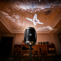 Nouveau projecteur LED ciel étoilé, mini lampe USB à luminosité réglable, lampe d'ambiance galaxie pour la maison, la chambre, la voiture, le camping