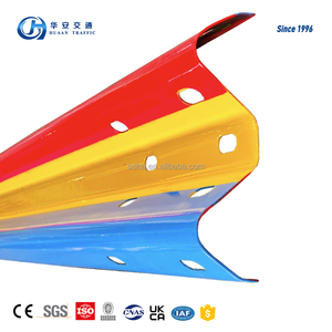 Fornitura di rinfuse per barriere di sicurezza zincate di lunghezza e spessore personalizzati per progetti di barriere al traffico di infrastrutture globali - Product Image 2