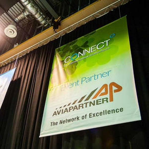 Tùy Chỉnh Kích Thước Lớn In Kỹ Thuật Số Ngoài Trời PVC Hàng Rào Lưới Quảng Cáo Biểu Ngữ Bán Buôn Thương Hiệu Triển lãm Thương Mại Khuyến Mãi Vinyl Biểu Ngữ - Product Image 6