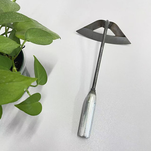 Houe à dents en acier de style ancien, modèle 00054, pour usage agricole et domestique - désherbage, creusement, transplantation de plantes - Product Image 4