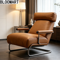Fauteuil d'appoint nordique rembourré en cuir véritable avec structure intérieure en bois massif, chaise individuelle de loisirs