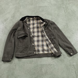 Veste de travail en <span class=keywords><strong>toile</strong></span> personnalisée avec logo, coupe courte, style camionneur, doublure en flanelle vintage, détails de charpentier durables, pour usage quotidien - Product Image 1