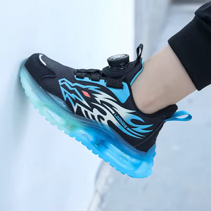 Chaussures de course décontractées pour enfants, respirantes, avec lumières LED, style sport, pour l'extérieur, vente chaude - Product Image 4