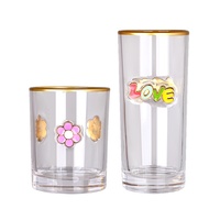 Gobelet à eau et jus sans couvercle en verre avec patch métallique personnalisé en usine, décoration en relief 3D, design moderne et minimaliste pour cadeaux promotionnels