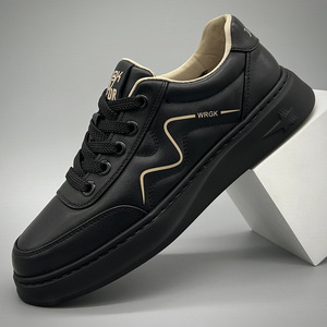 Nouvelles baskets et chaussures de skate décontractées, tendance, polyvalentes, respirantes, à semelles souples et légères - Product Image 6