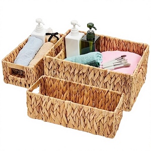 Set di 3 Cesti Portaoggetti Rettangolari Intrecciati con Manici in Fibra Naturale, Organizzatori per Cassetti, Scaffali e Armadi - Product Image 1